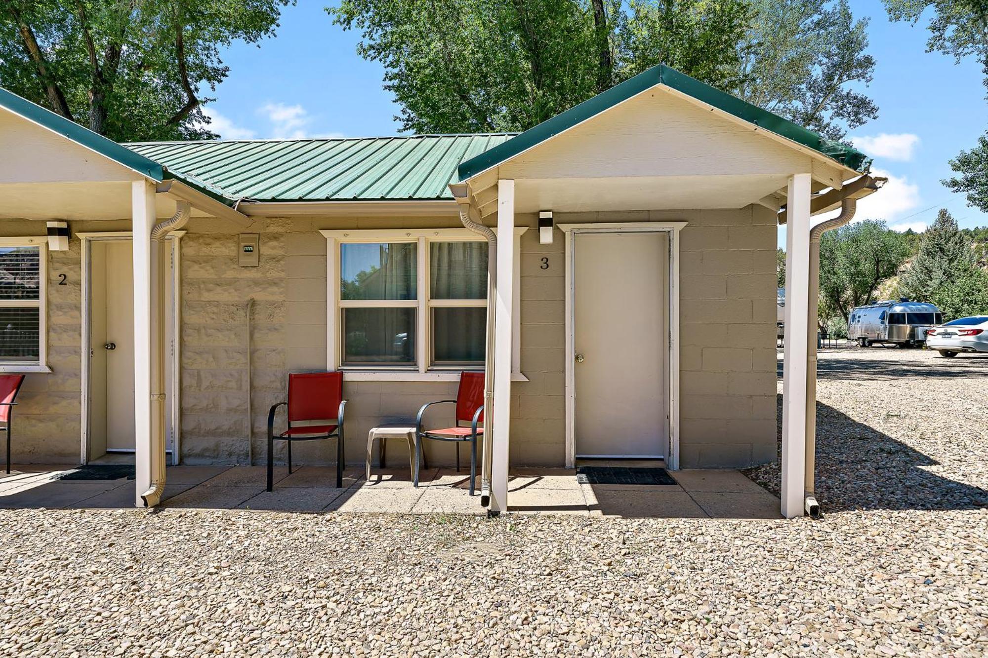 Mount Carmel Motel & Rv Near Zion Np Bryce Room Exterior photo